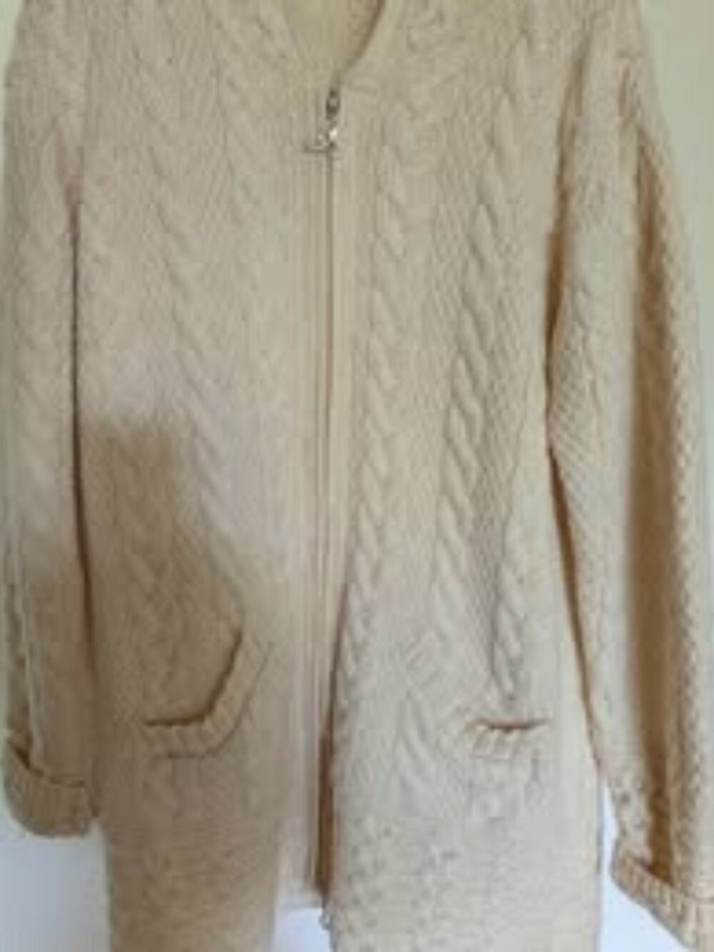 Traditional Irish 100% Merino Wool Ladies Cable Knit, Hooded, size M